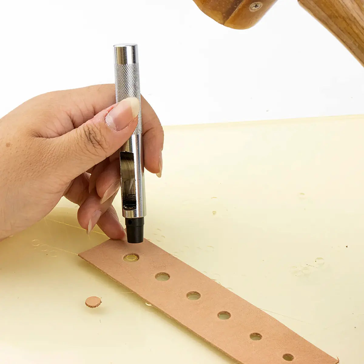 Maxi Round Punch Set for Leather.