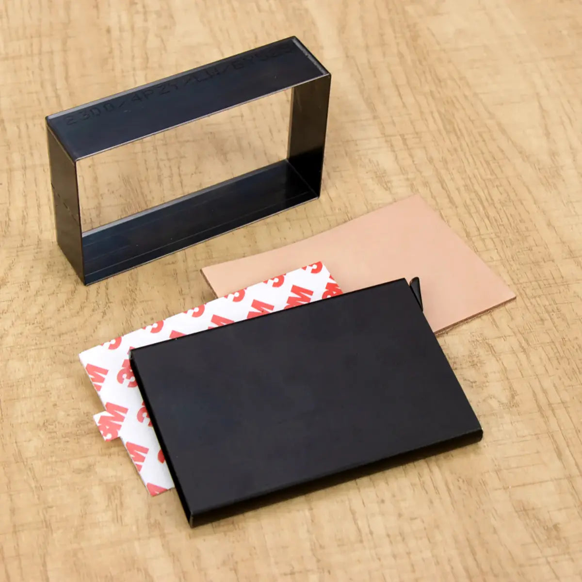 Pop-Up Card RFID Protector Cutting Die.