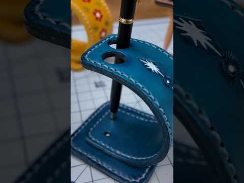 MakerAid Leather Writing Stand Kit.