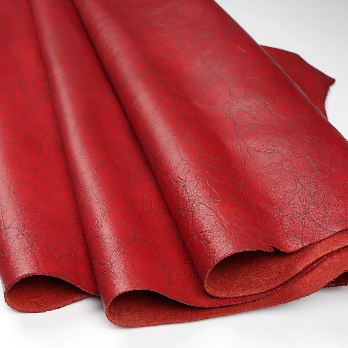 Red Crackle Chrome Tan Leather 4-5oz.
