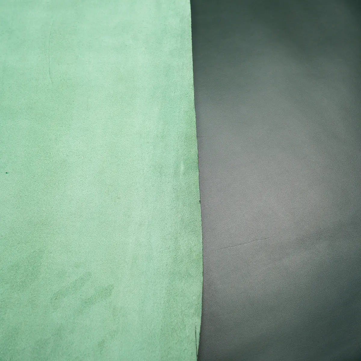 Dark Green Siena Italian Bag Leather 3-4oz.