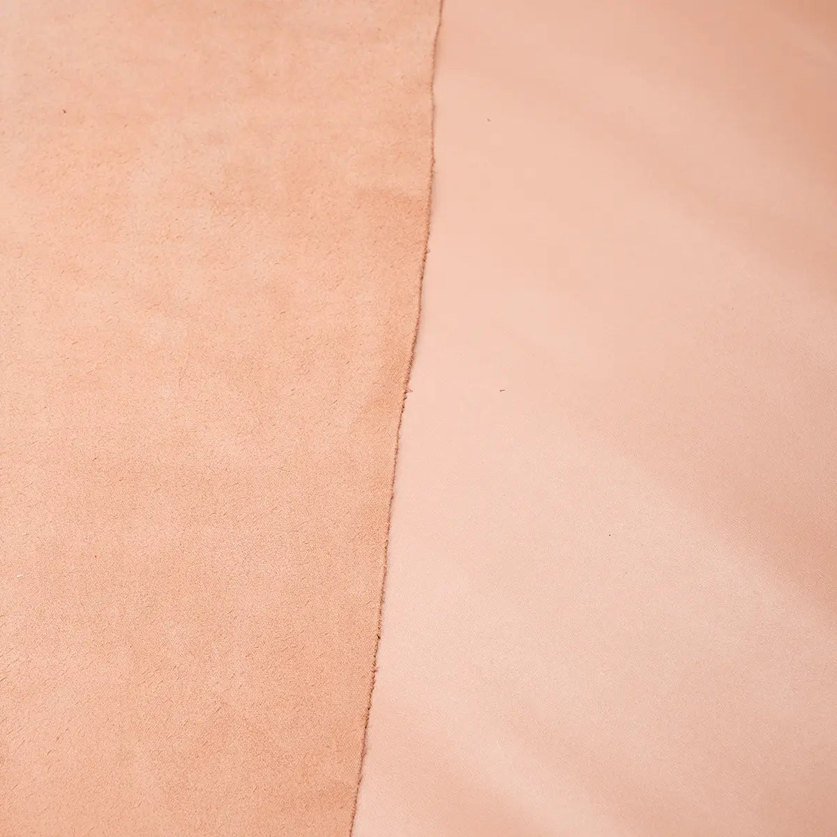 Pale Peach Siena Italian Bag Leather 3-4oz.
