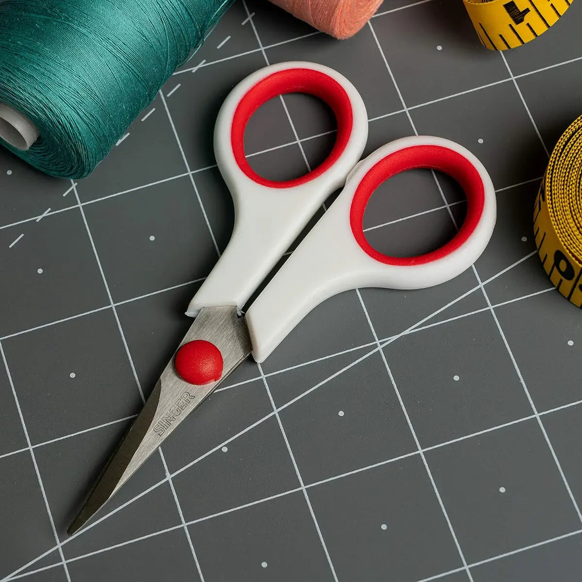 Singer Fabric and Detail Scissor Set