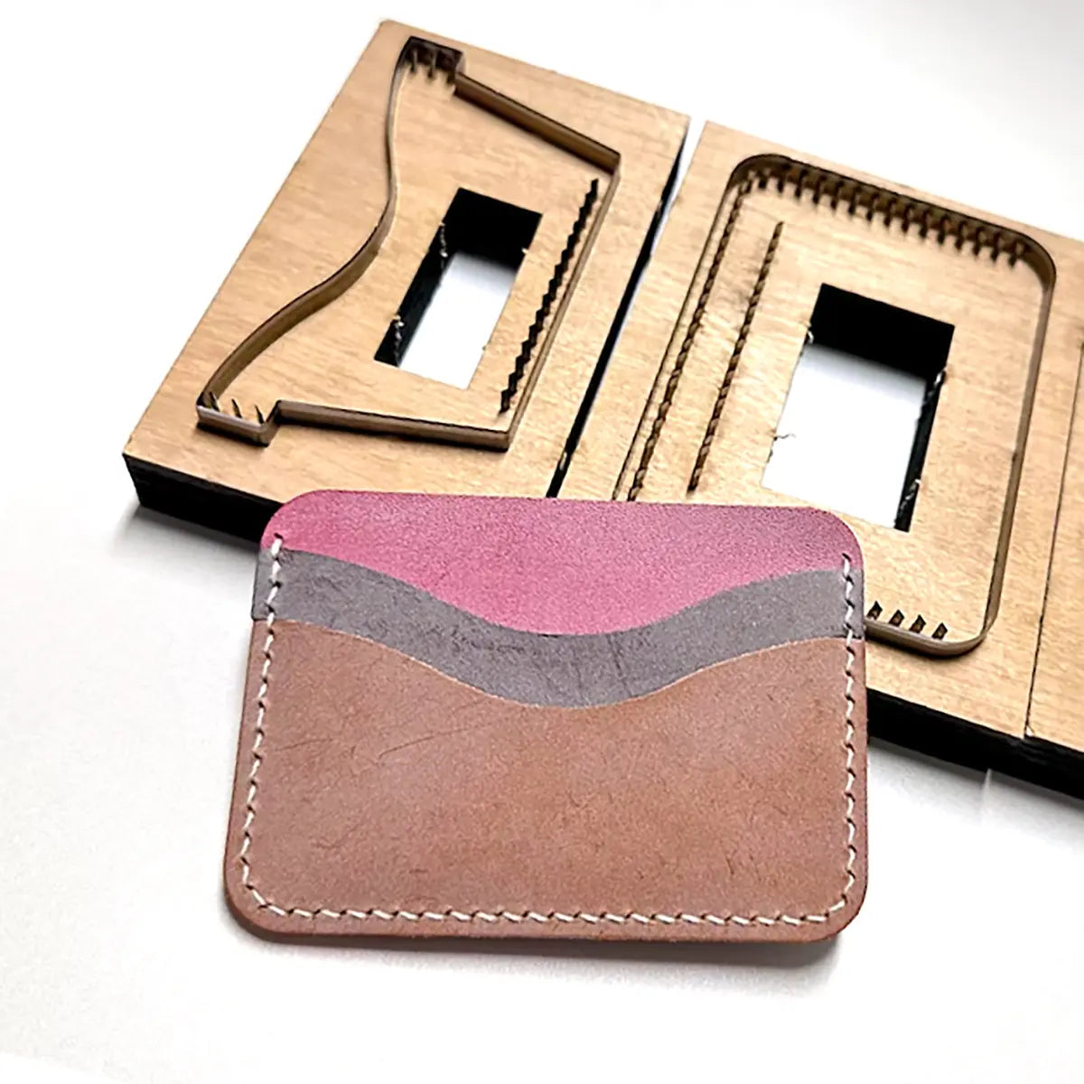 Three Pocket Leather Card Wallet Cutting Die.