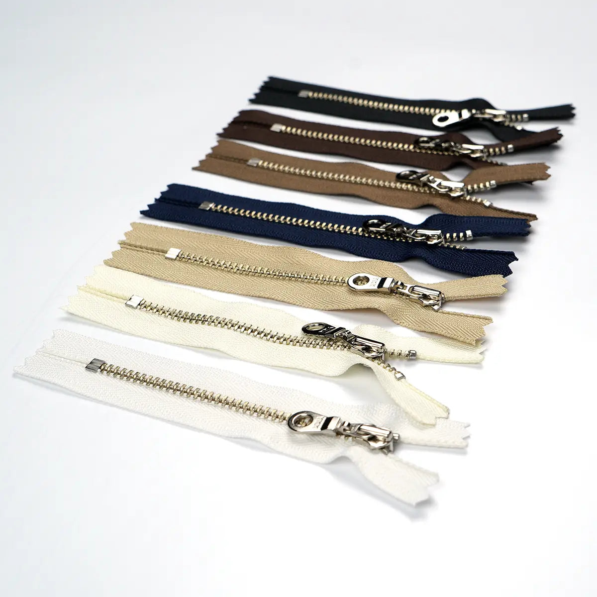 YKK 4.5 Nickel Bag Zipper with Donut Pull 4 Inch.